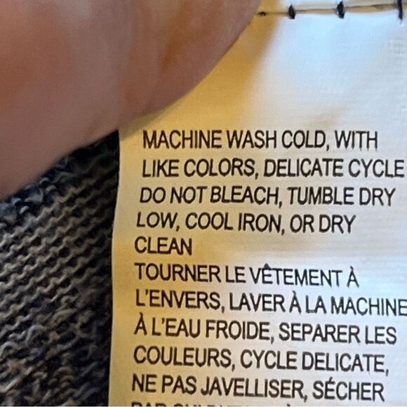 Lucky Brand Women's Long Sleeve Henley V neck with buttons Blue/Cream Size Large - Picture 6 of 8